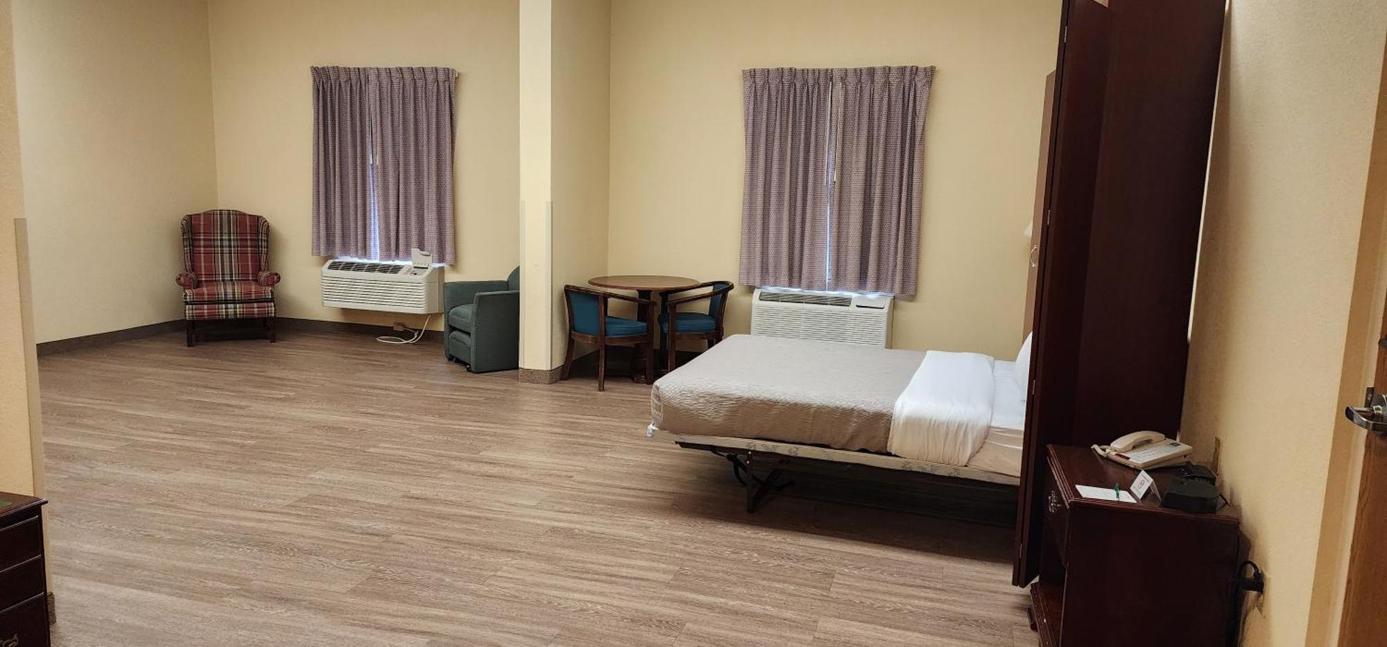 Quality Inn&Suites Bellville - Mansfield Extérieur photo