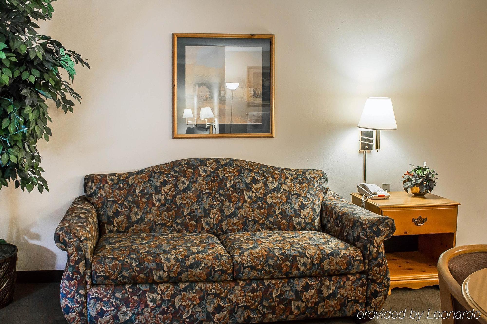 Quality Inn&Suites Bellville - Mansfield Extérieur photo