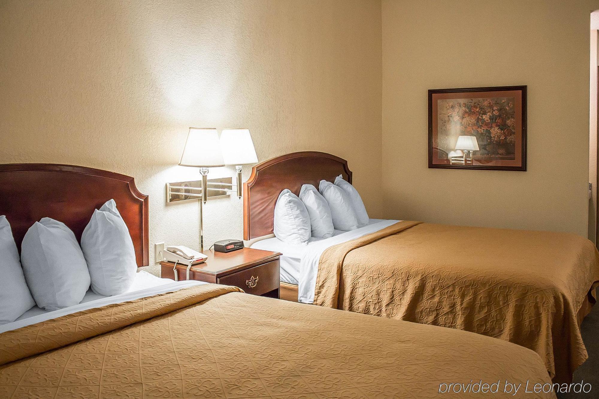 Quality Inn&Suites Bellville - Mansfield Extérieur photo
