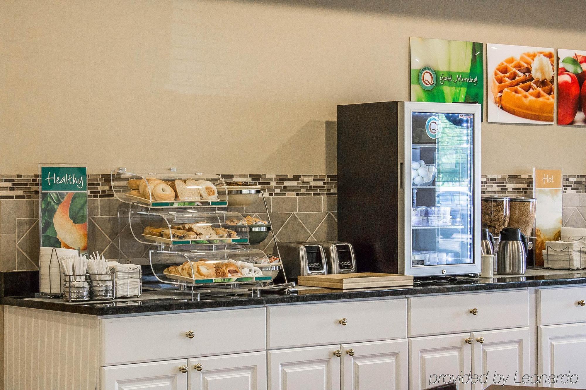 Quality Inn&Suites Bellville - Mansfield Extérieur photo