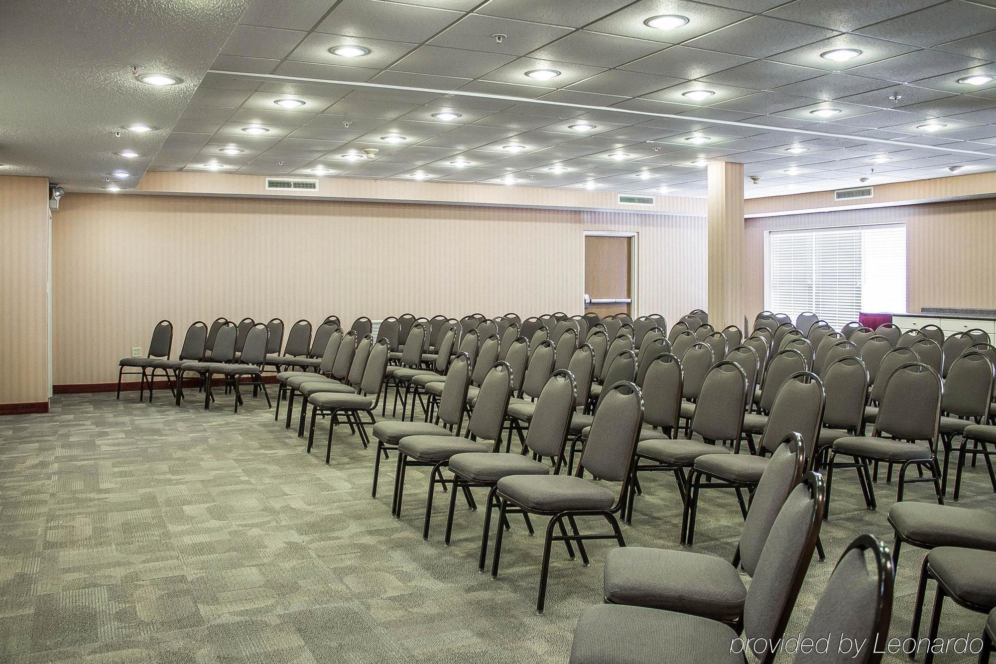 Quality Inn&Suites Bellville - Mansfield Extérieur photo
